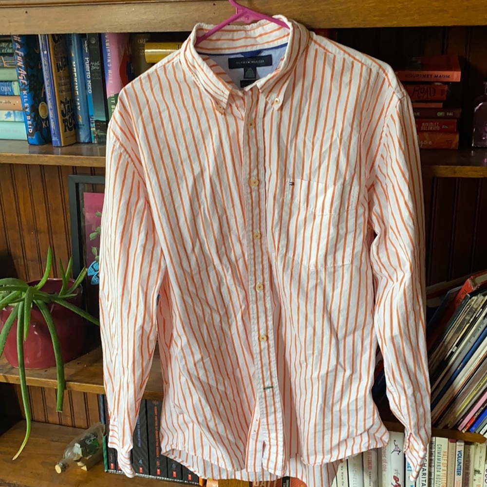 Tommy Hilfiger button up
